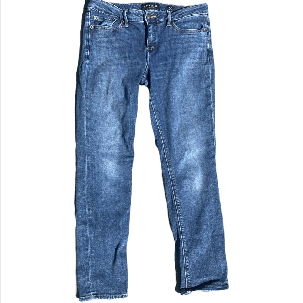 Good used condition lucky brand jeans woman’s size 8 for sale $20
